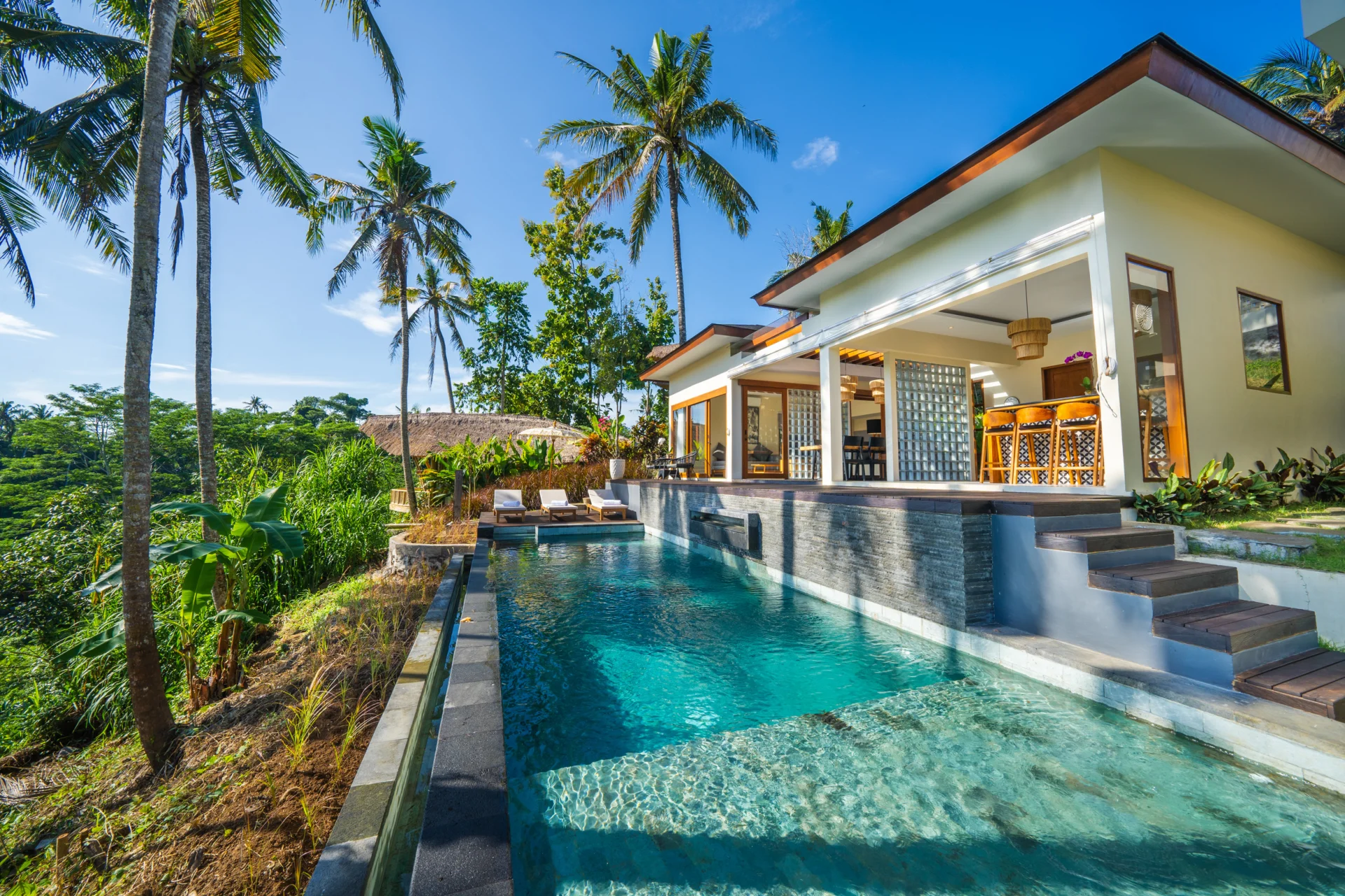 Eveuss Villa private residence exterior